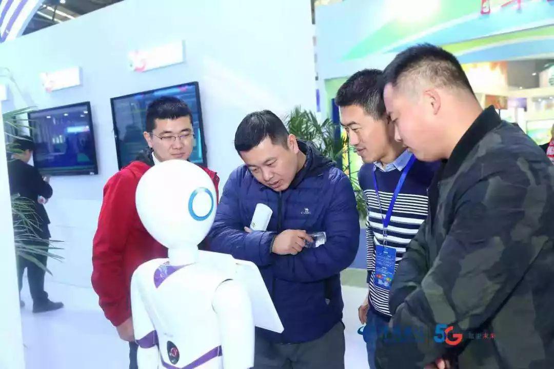 5G黑科技亮相体博会，全国冠军来了，足球明星来了，你还不克里马擦来！