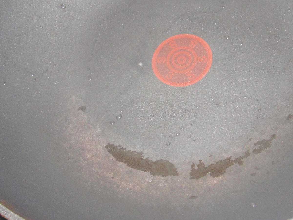 多星锅粘锅怎么变不粘锅,旧锅粘锅怎样让它不粘锅