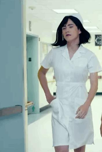 西方政治正确大逃杀:女权、LGBT、黑人谁能吃鸡?