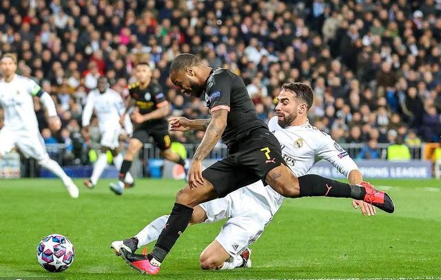 居然客场击败皇马，使用防守反击打法，这是瓜迪奥拉的曼城吗？