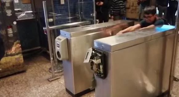 jojo自爆梗,jojo出名梗