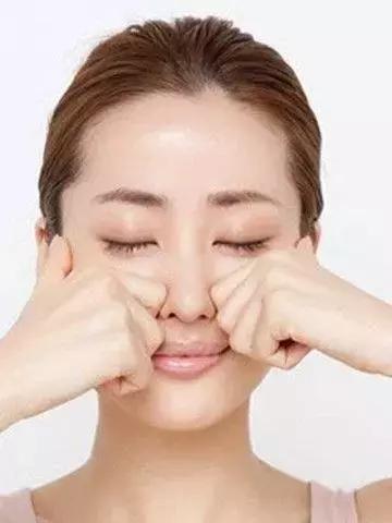 掌心温度有妙用，祛病养生老少宜，这些妙法要知道！