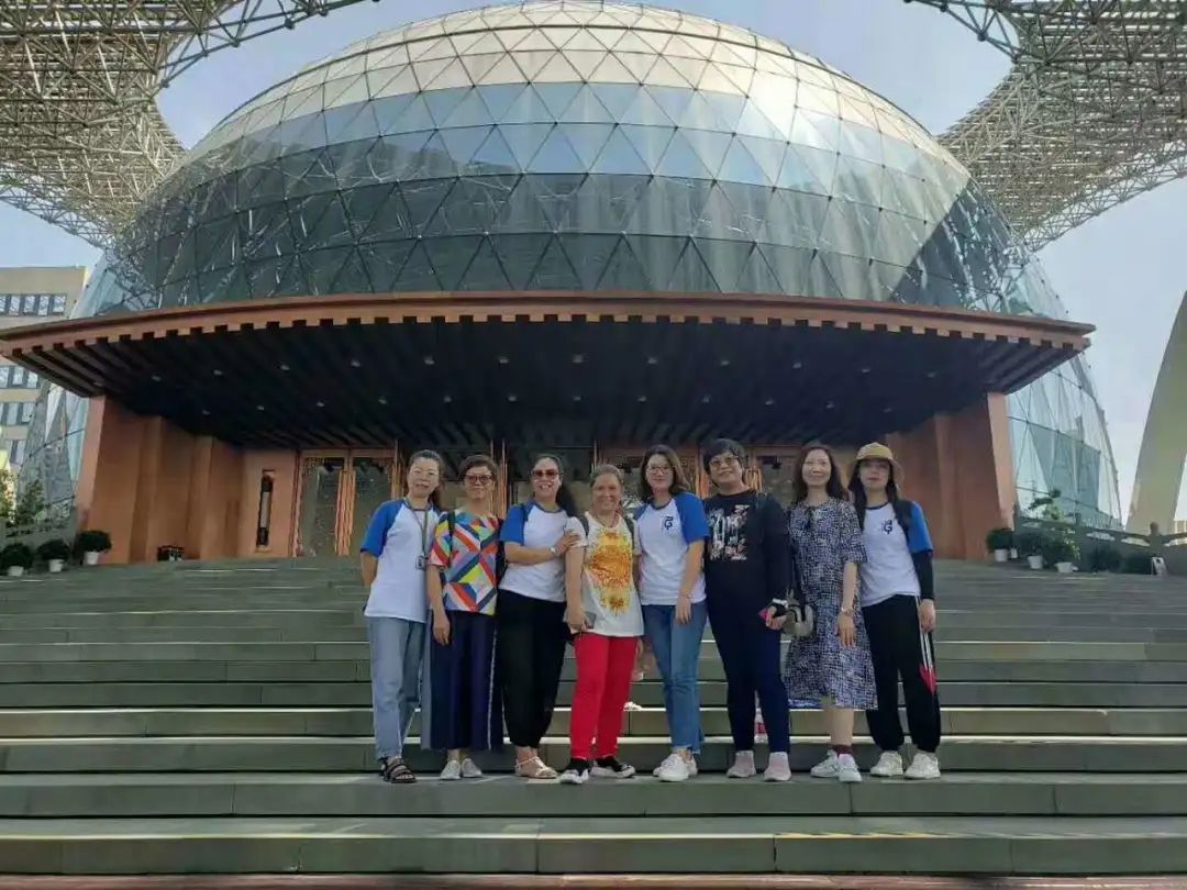 涓婃捣钂插叕鑻辨梾琛岀ぞ鏈夐檺鍏徃,钂插叕鑻辨梾琛岀ぞ鏈夐檺鍏徃