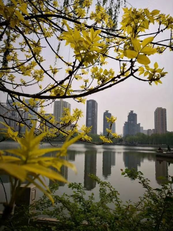 退休的生活丰富多彩幸福快乐,退休生活开启新的快乐生活