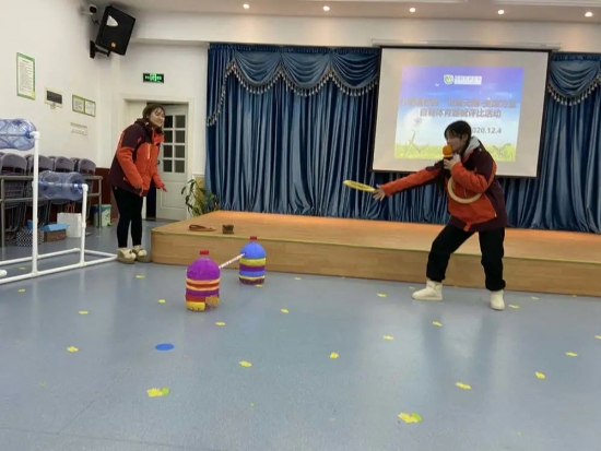 变废为宝体育器械制作高尔夫球,变废为宝手工体育器械哑铃