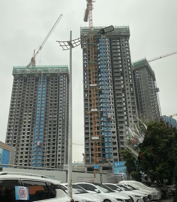 深圳光明究竟有多火？走了一圈才发现，比你想得还夸张