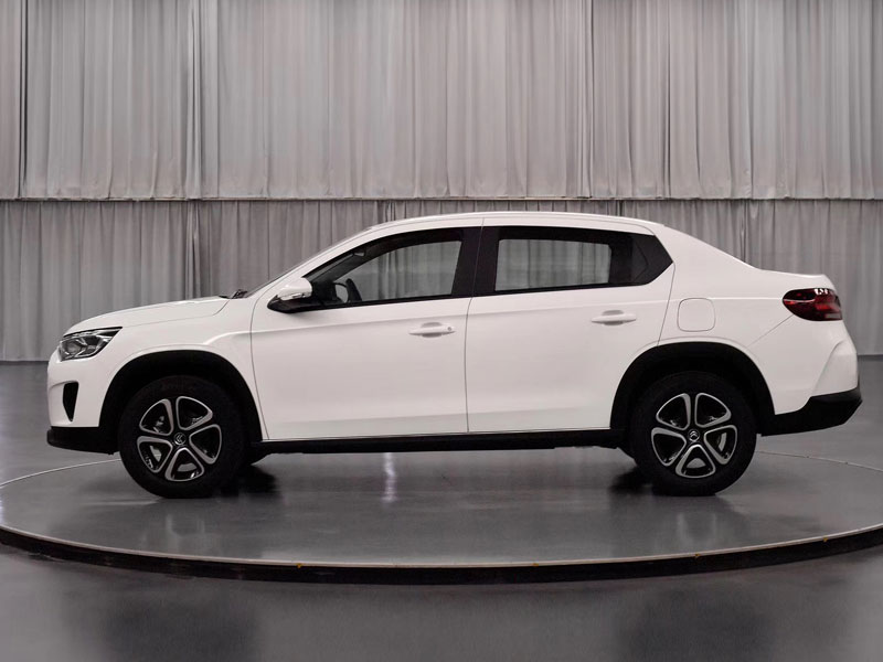 雪铁龙时尚新车,雪铁龙全新跨界轿车