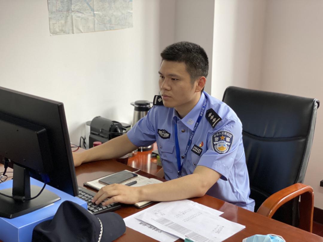 2天挣了600块钱,2天收入1800