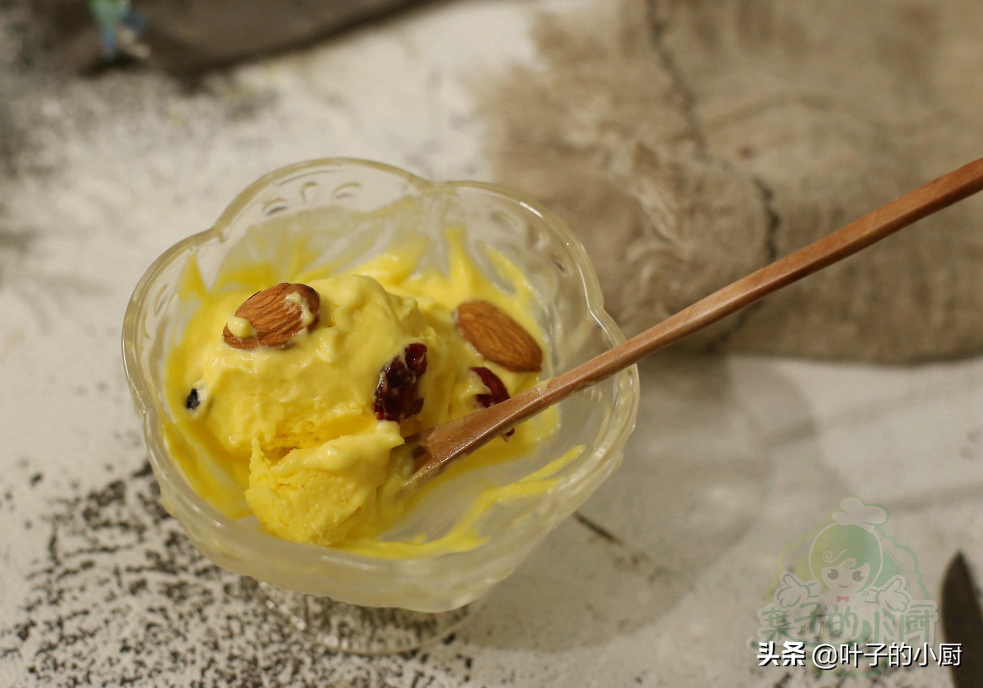 做个冰淇淋,用家里的食材做冰淇淋怎么做