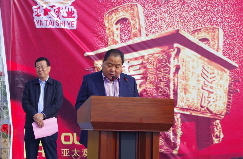 鐢樿們鍏板窞鍥涘ぇ棣栧瘜,鍏板窞鍑犱綅鐧句竾瀵岀縼