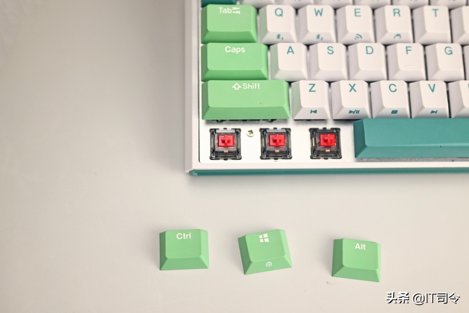 三模机械键盘超薄,三模紧凑机械键盘推荐