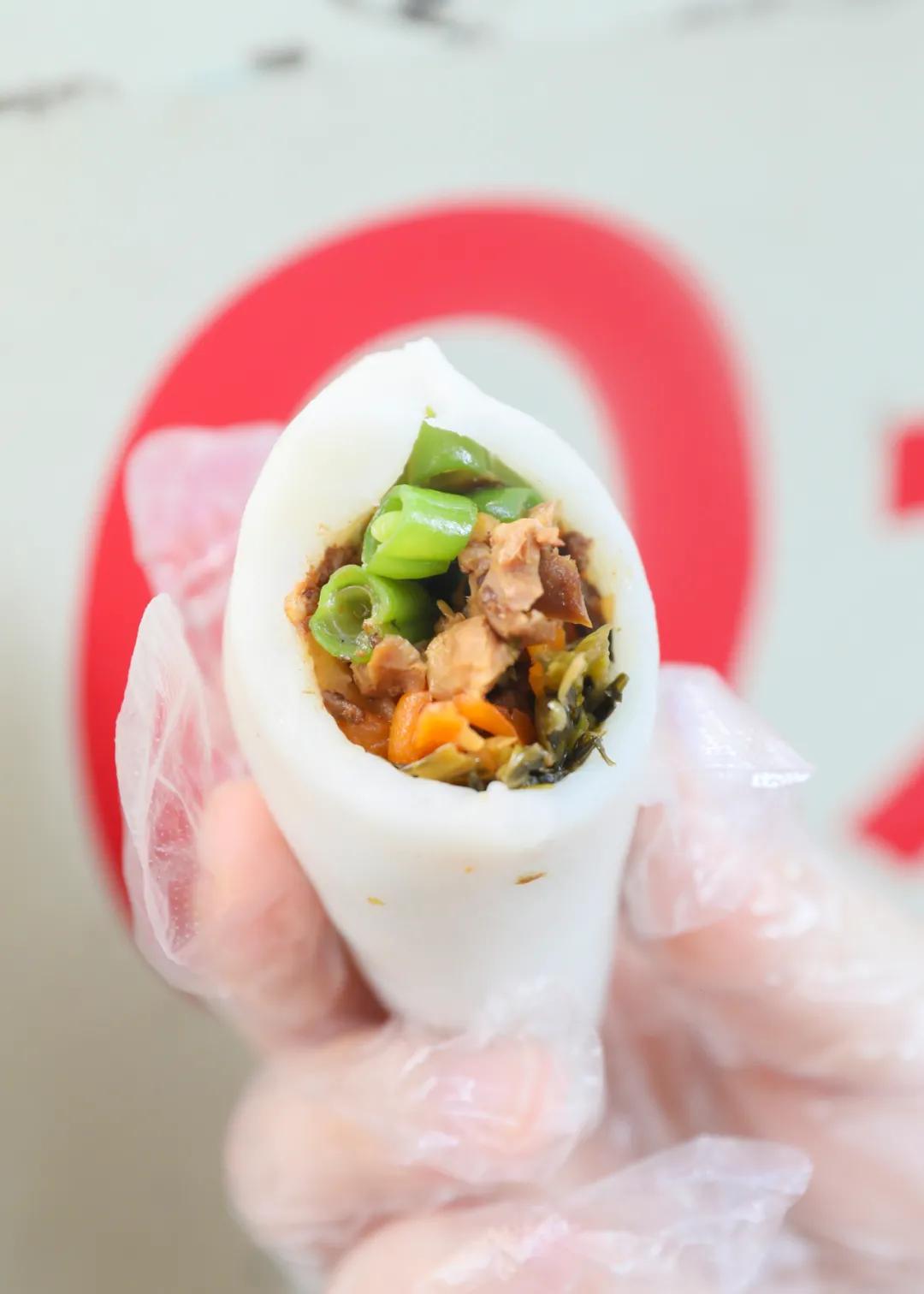 泉秀路上卖了17年的QQ米包,再不去吃就要失传了...