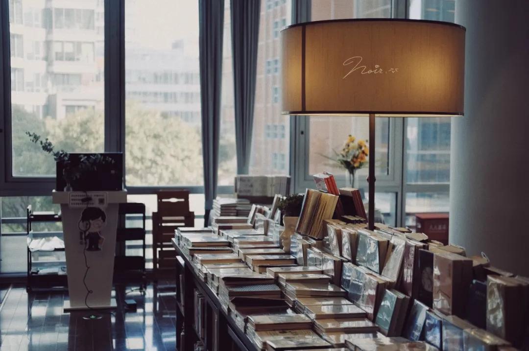 上海书店排名前十名,上海最高书店朵云书店