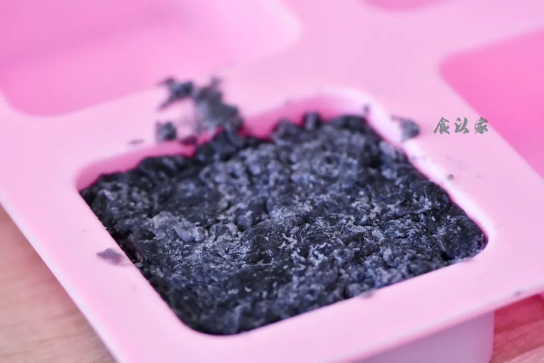 紫草老油皂的功效,健康洗衣皂推荐