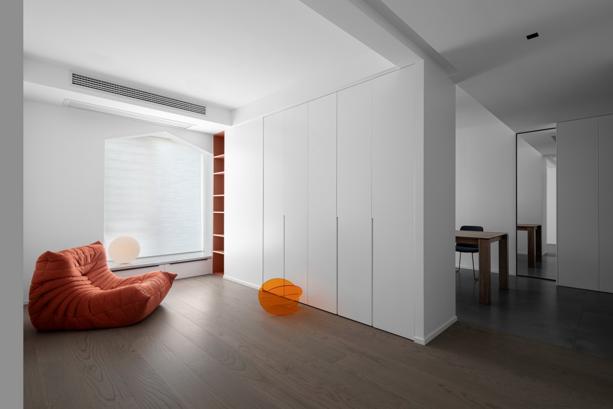 HOUSE无需刻意去做手法，我只是将本来心中所想的表达出来