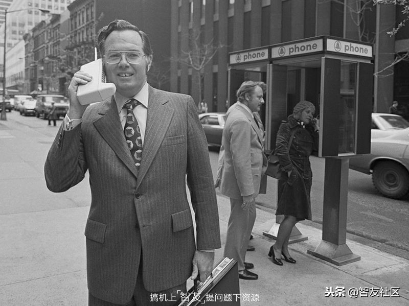 操作在线，不坑队友打电话时4G不断，怎么设置？