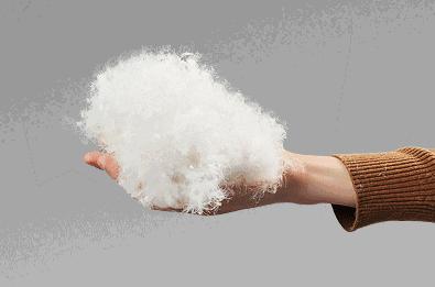 羽绒服脏怎么洗最好的方法,羽绒服皱皱巴巴的用什么解决