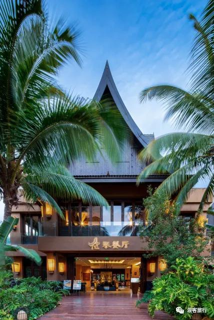 这里是集酒店、商场、餐饮、游乐园、探险王国一体的三亚度假酒店