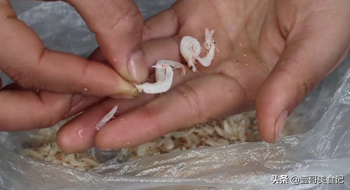 虾皮是黄色的好还是白色的好,虾皮买白的还是黄的好