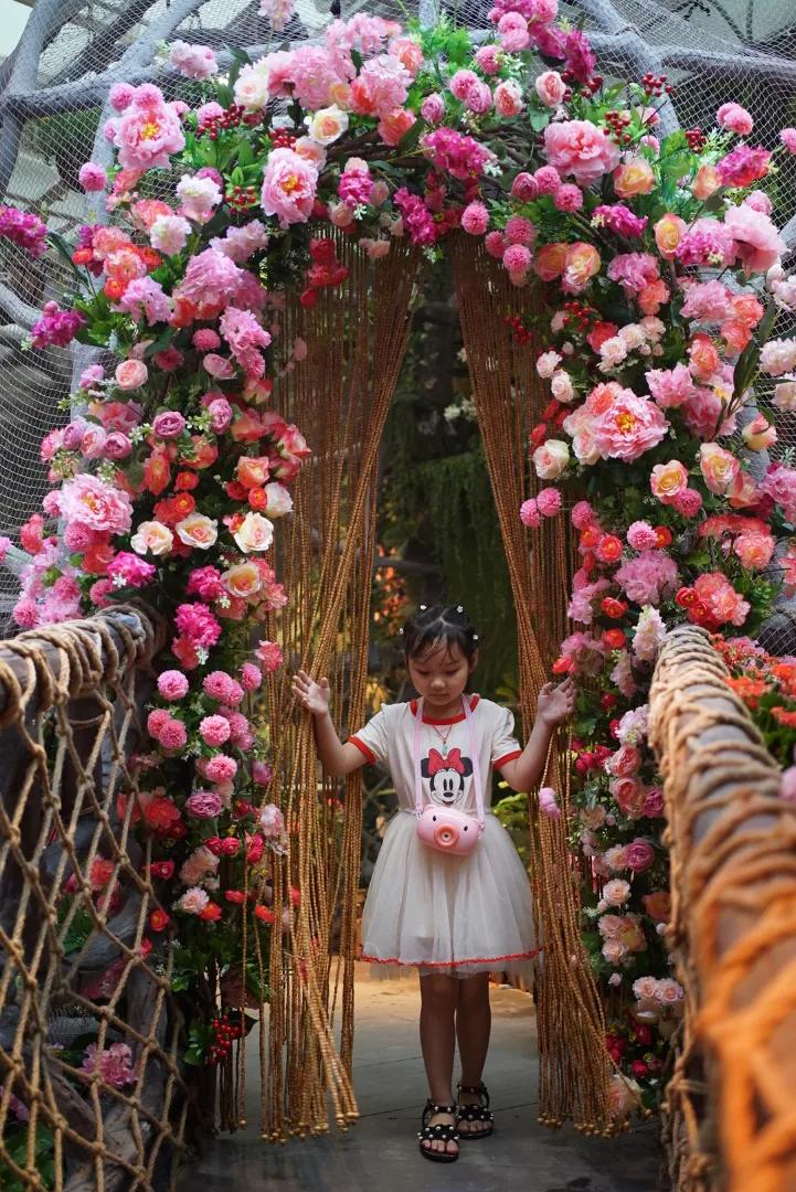 占地30000㎡！这艘建在安华汇天台上的巨船，竟是亲子乐园