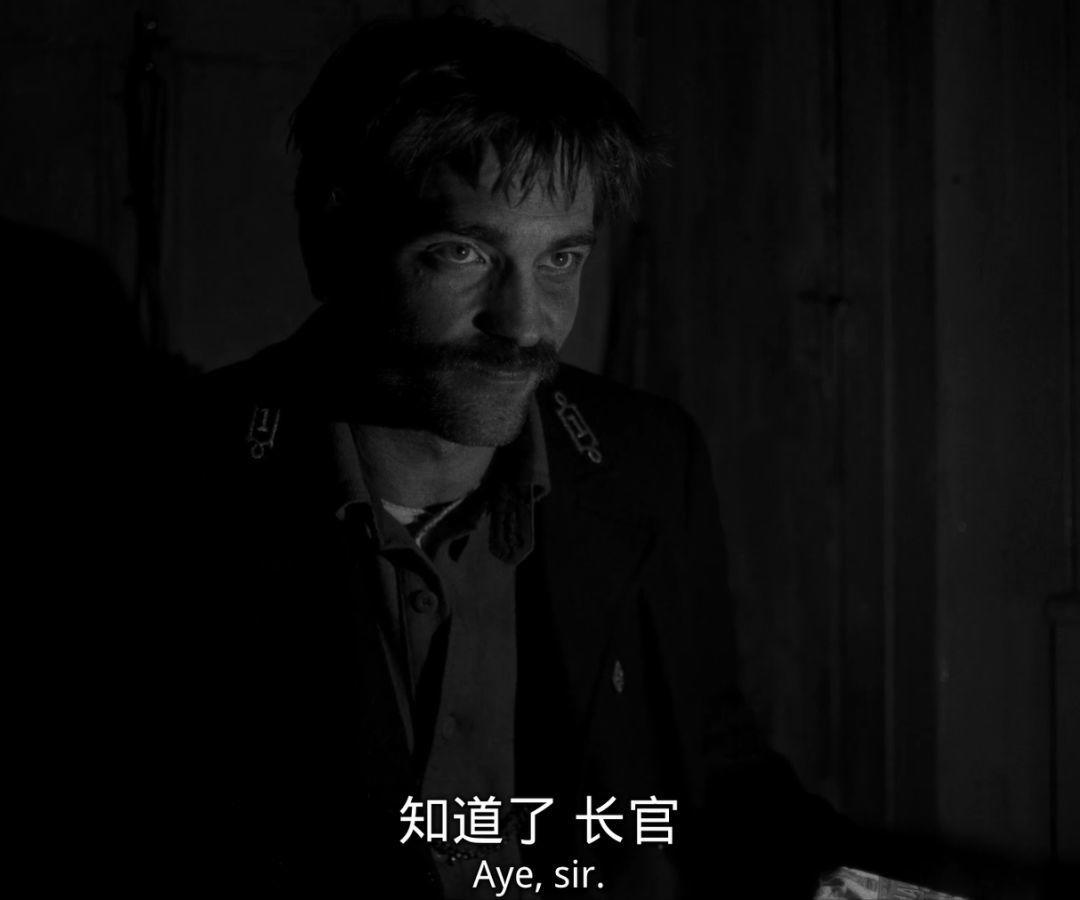 老拍床戏的暮光男，这次连美人鱼都不放过