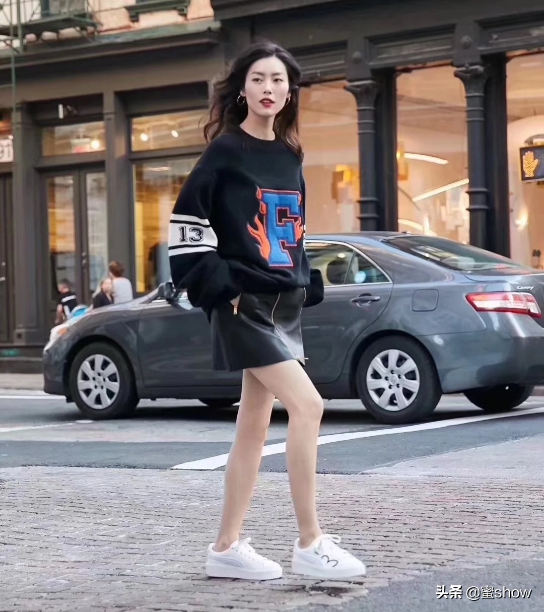 最近比较火的明星同款鞋,明星同款的鞋有哪些