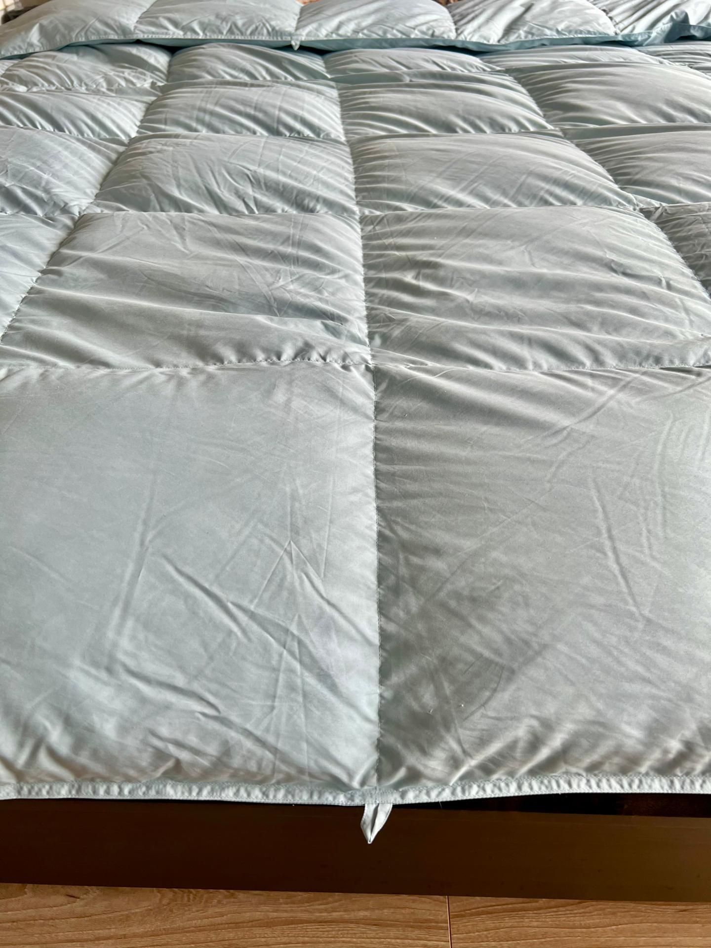 冬天需要一件暖心的外套,冬季白鹅绒被子