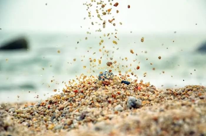 装修房子是用粗砂好还是细砂,装修选择什么样的砂子和水泥