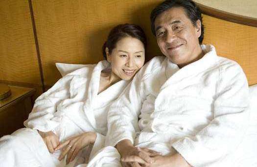 39岁绝经对于夫妻有影响吗,快要绝经了如何调理过来