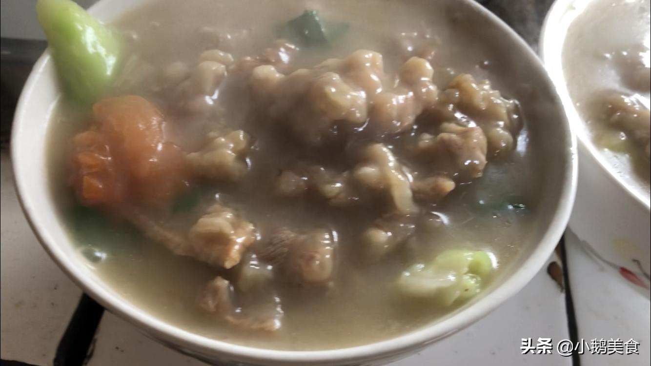 猪肉别炒着吃教你秘制猪肉丸子,猪肉直接煮拌着吃怎么做好吃