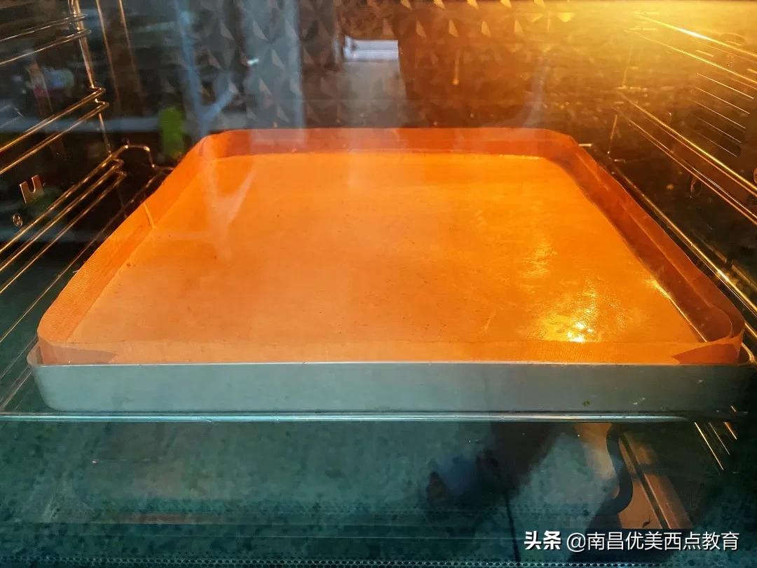 提拉米苏怎样才做到入口即化,零失败入口即化简易版提拉米苏