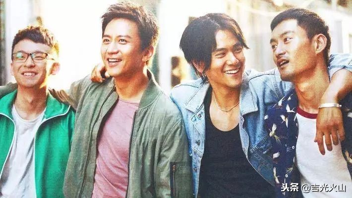 当年那些令年轻人疯狂的高街潮牌班尼路、美特斯邦威现在咋样了？