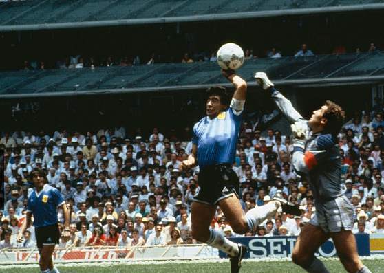 悼念马拉多纳,悼念马拉多纳的视频