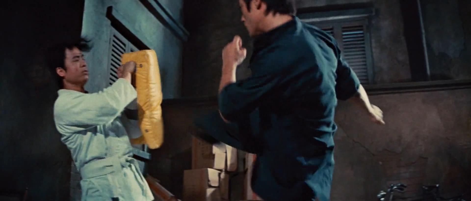 猛龙过江李小龙练直拳,截拳道李小龙猛龙过江