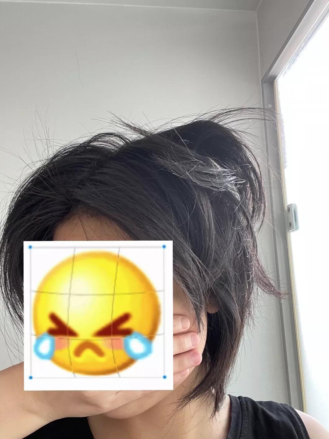 一剪短发就后悔,短发一刀切刘海翻车