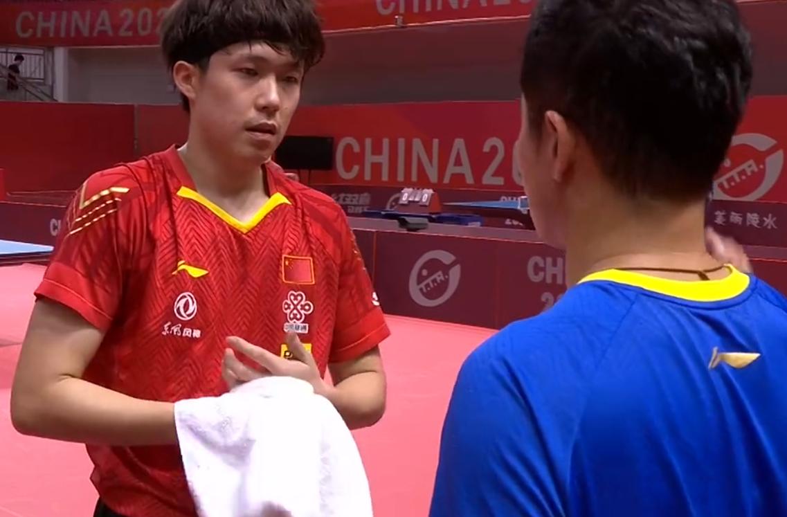 乒乓球马龙和王楚钦历史比赛成绩,王楚钦自制乒乓球