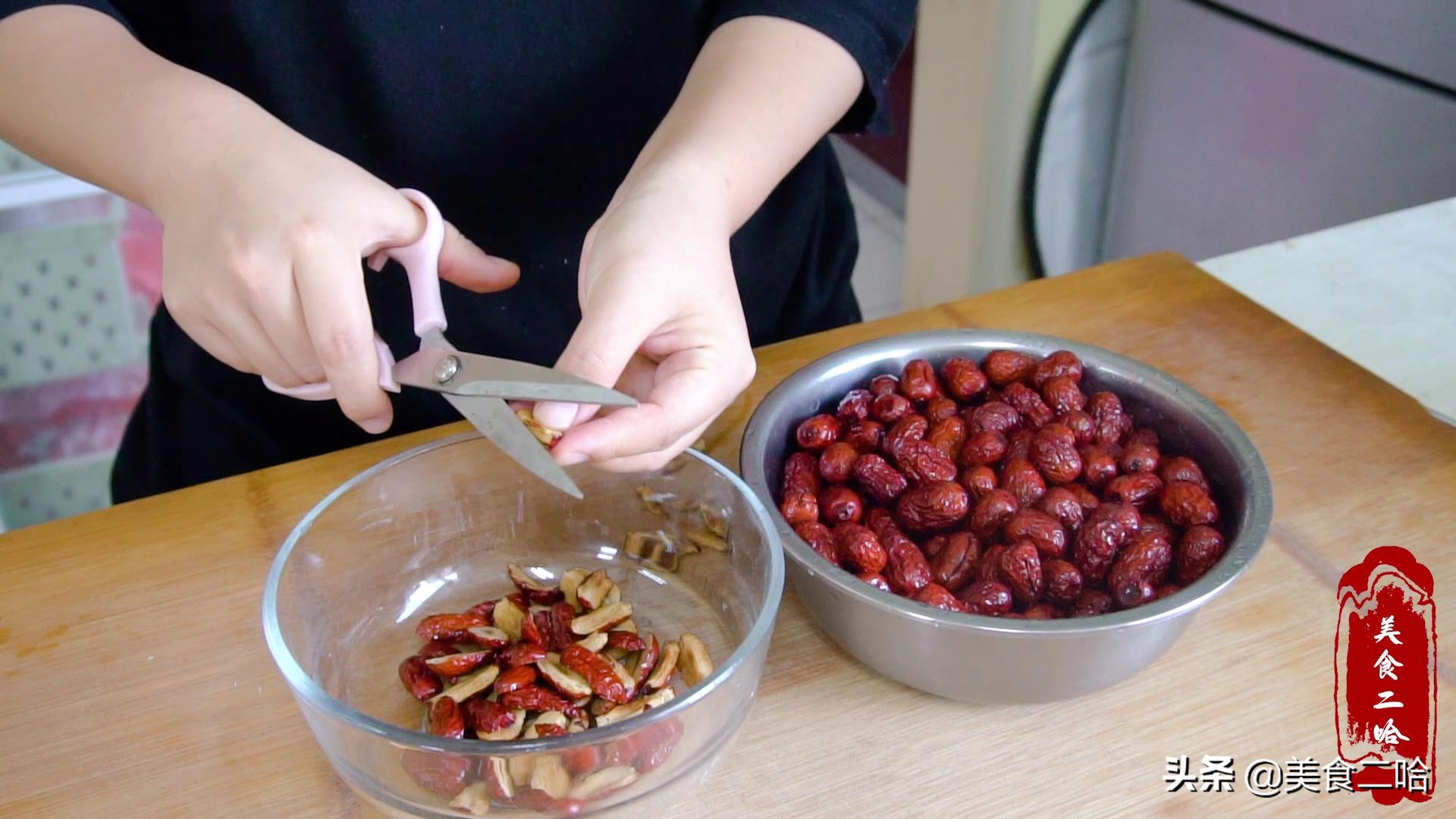 中秋节自制月饼馅料怎么配好吃,中秋节怎么做豆沙月饼