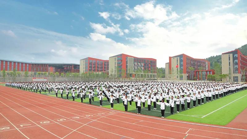 湖北十堰研究生学校,湖北十堰有研究生点的学校