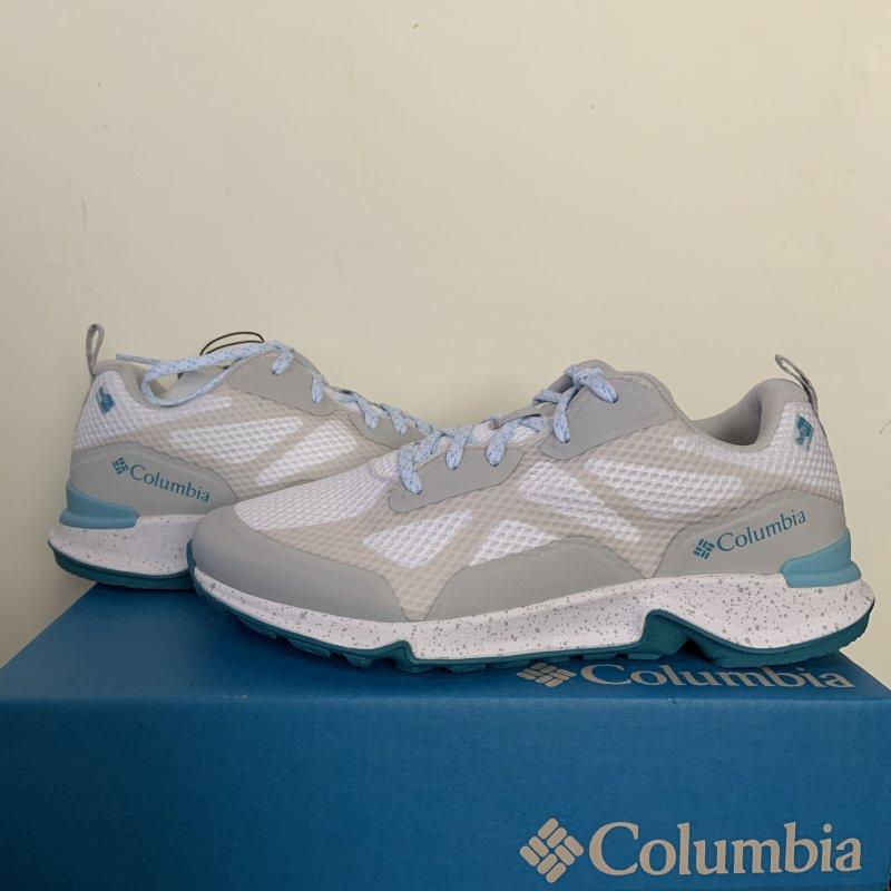 哥伦比亚日常徒步都可以穿的鞋,穿哥伦比亚爬珠峰