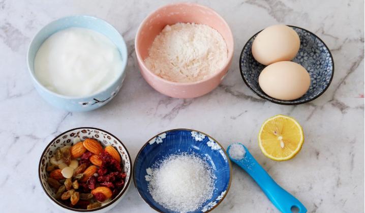 家常酸奶蒸蛋糕的做法超级简单,10寸酸奶蒸蛋糕的做法大全家常