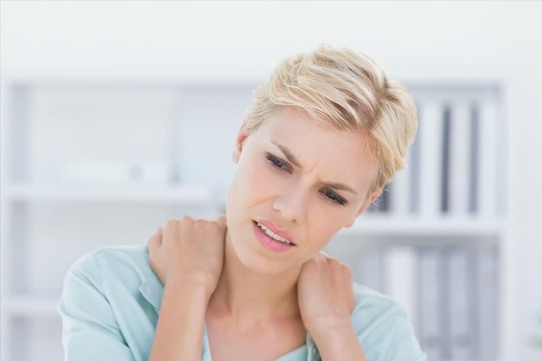 身上出现白斑是癌症吗,身上出现白斑都是白癜风吗