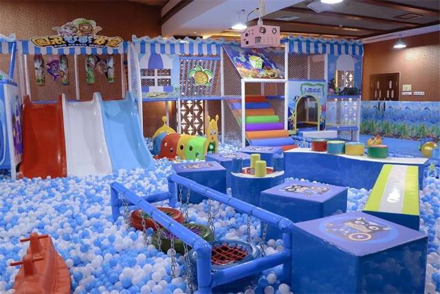 花水湾温泉度假酒店,金陵花水湾温泉酒店