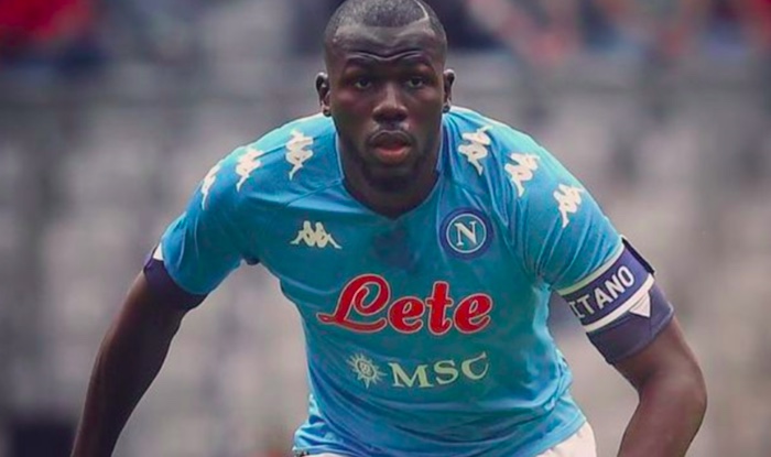 2019足球十大后卫排名,2019年十大足球后卫排名