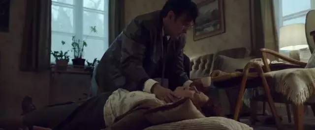 大尺度神作首映吓跑100人，你能忍到几分钟？