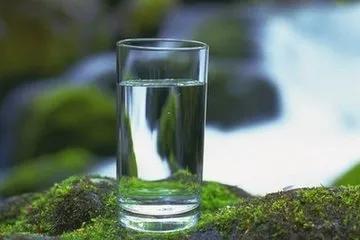 剧烈运动后为什么不能大量喝水,多喝水可以引起水中毒吗