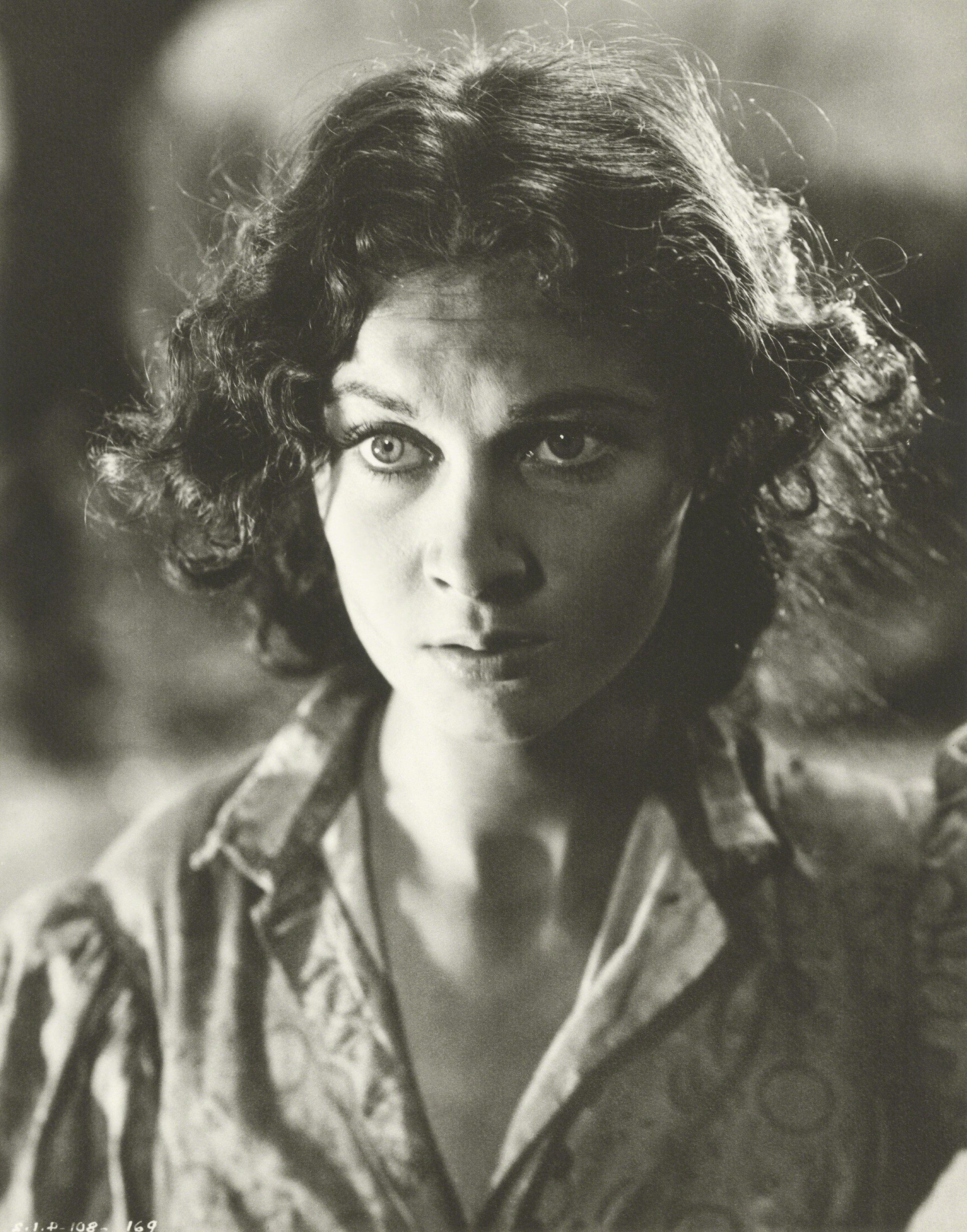 乱世佳人斯嘉丽困难时候,乱世佳人斯嘉丽迷人