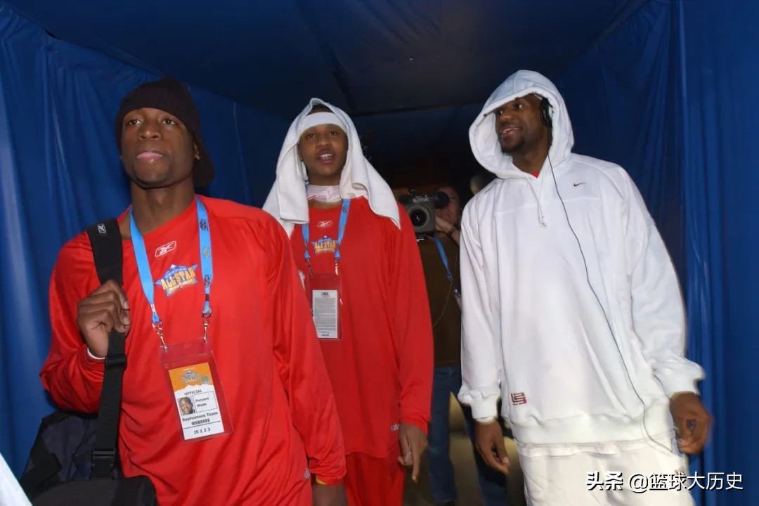 2007年的科比有多强？他只花了四场，就抢了安东尼的得分王！