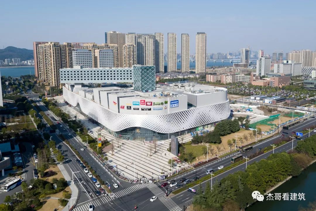 杭州滨江宝龙建筑,杭州滨江宝龙城住宅