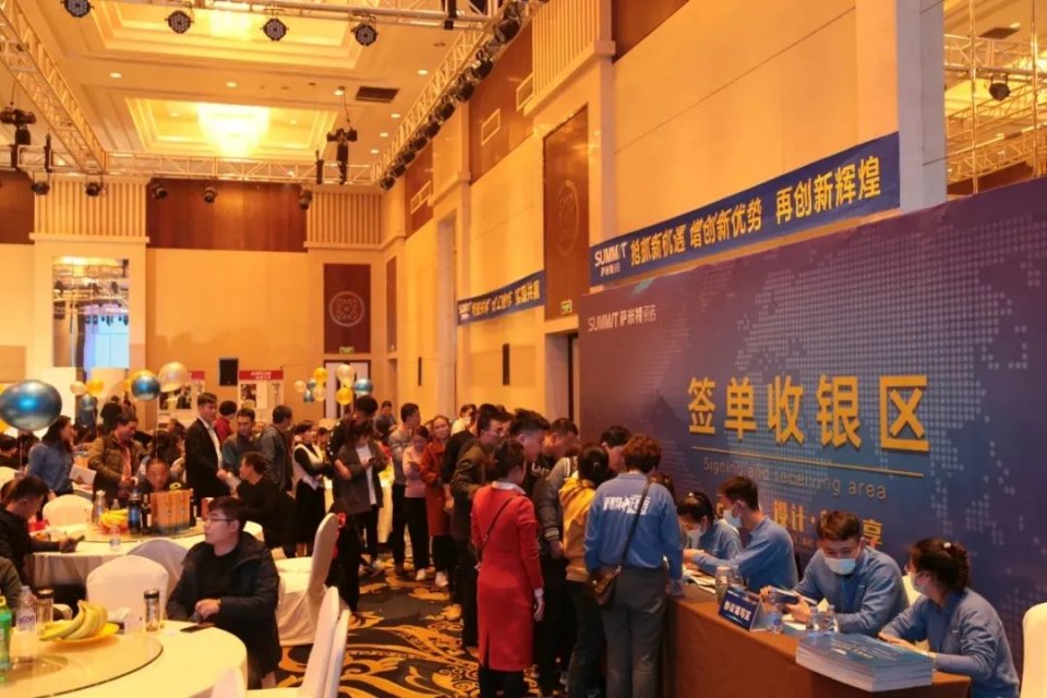 3场活动收获1800+订单！设计师为什么“独爱”萨米特？