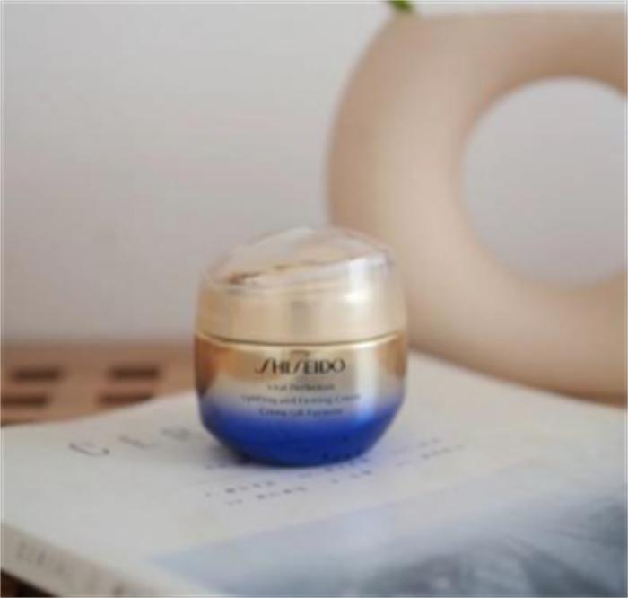 好用的面霜薇诺娜,艾珂薇n4面霜和珂润面霜测评